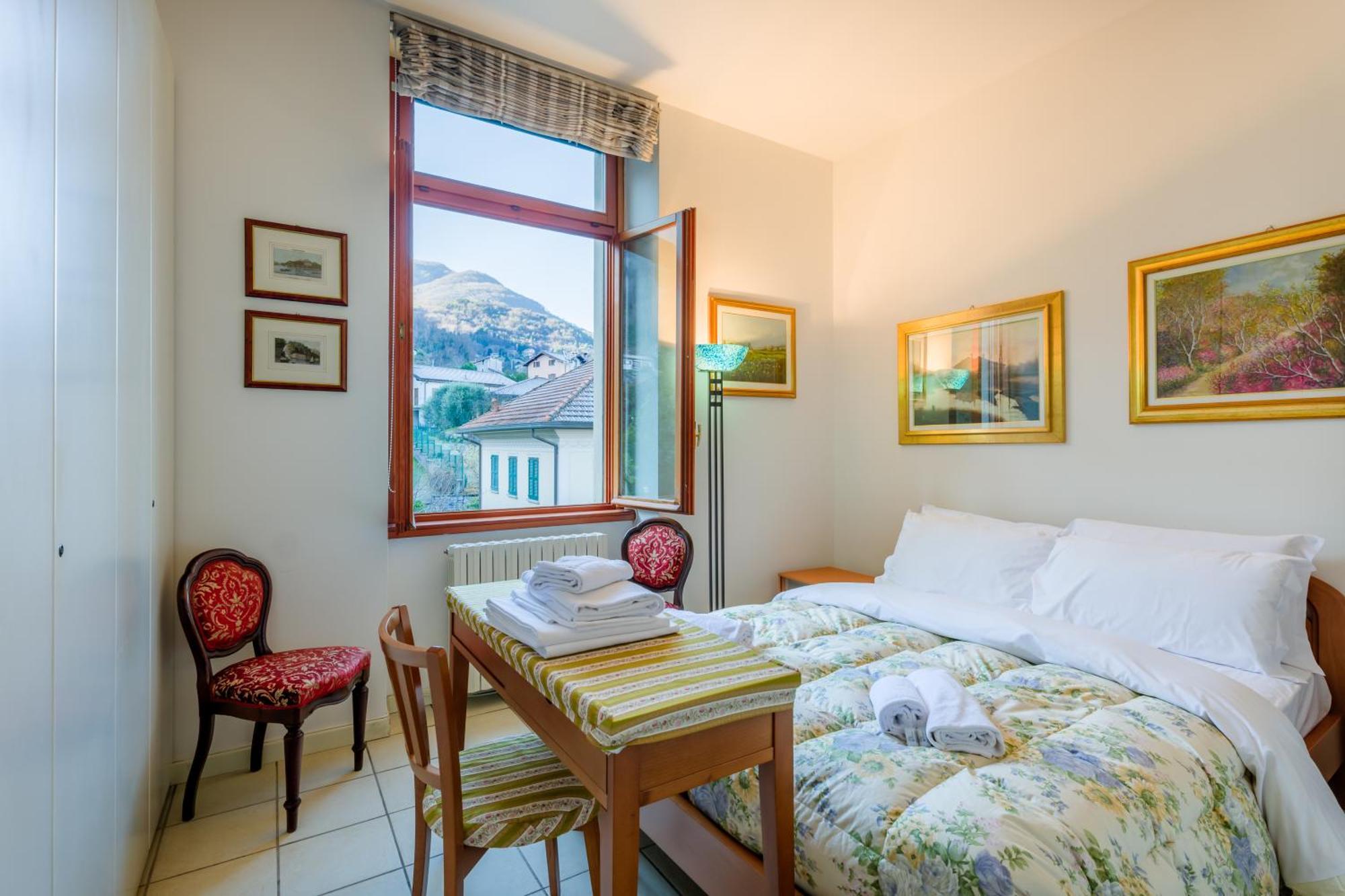 Regal Villa With Como Lake View And Free Parking Беладжо Екстериор снимка