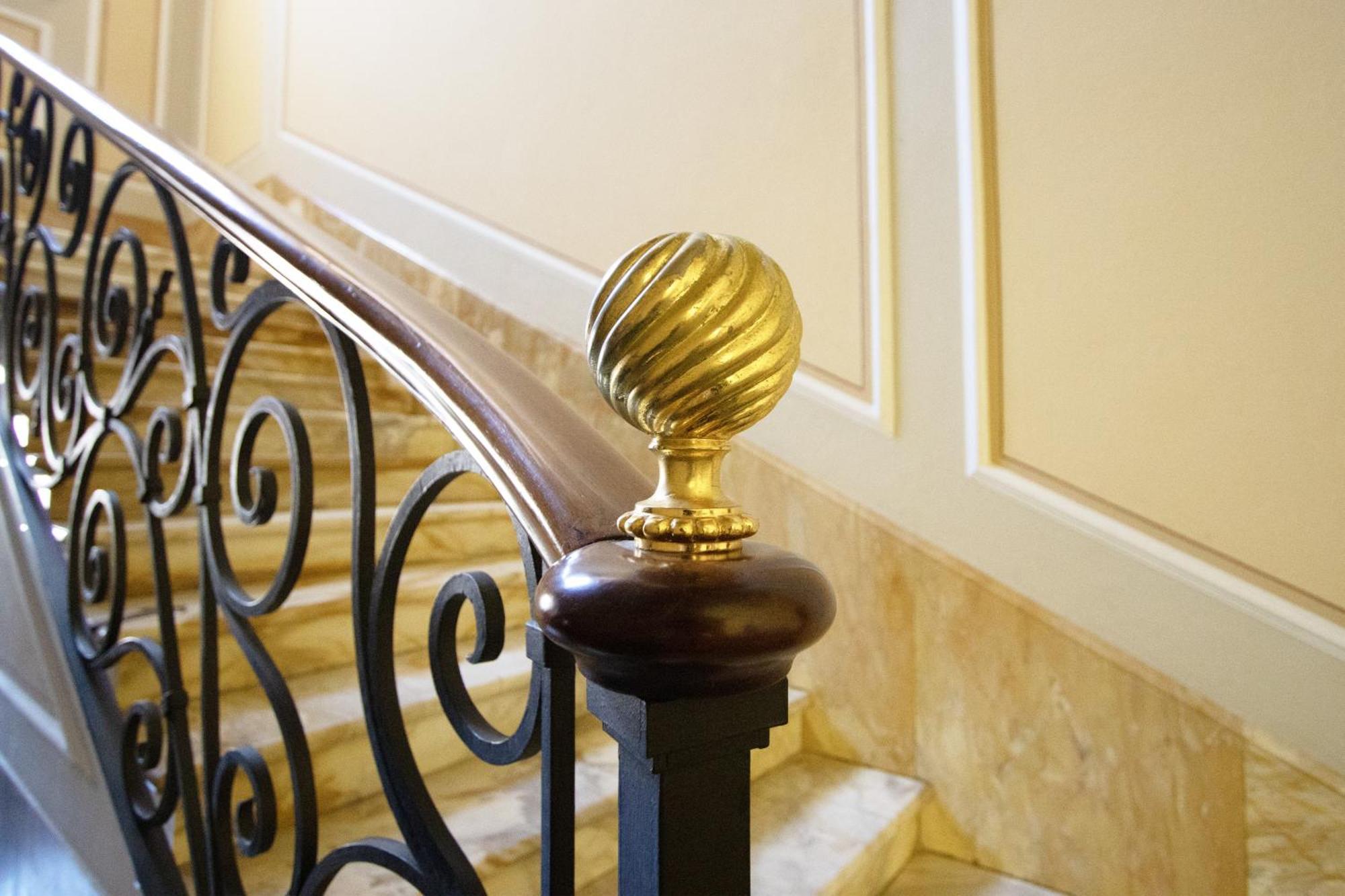 Regal Villa With Como Lake View And Free Parking Беладжо Екстериор снимка